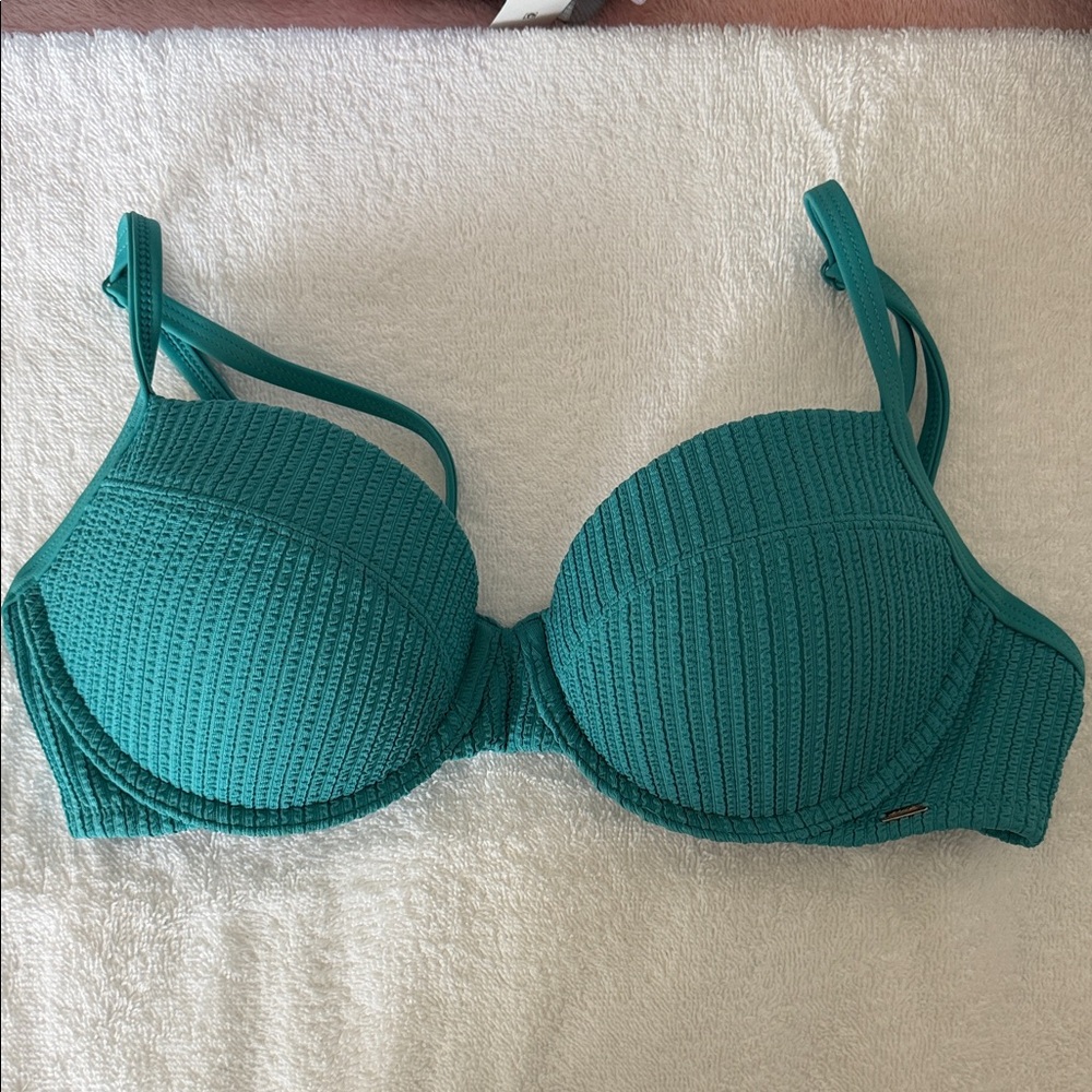 PINK Victoria's Secret Green Textured Bra